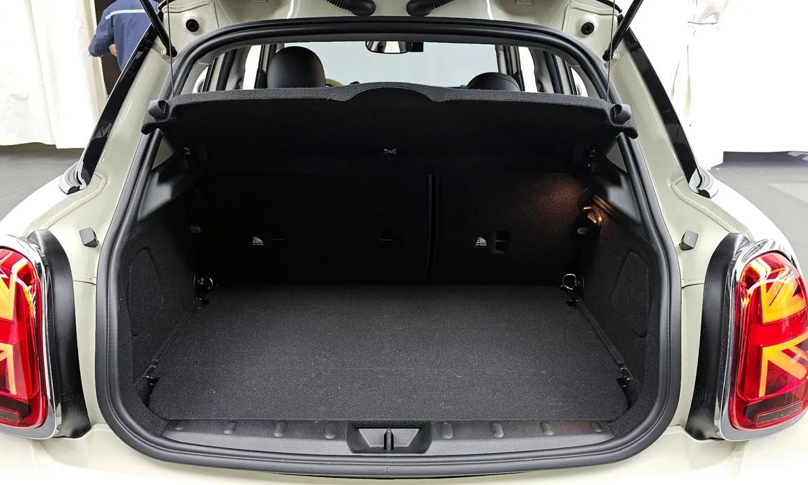 Фото 20 - Mini Cooper