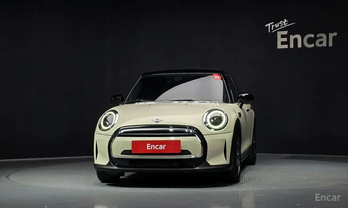 Фото 3 - Mini Cooper