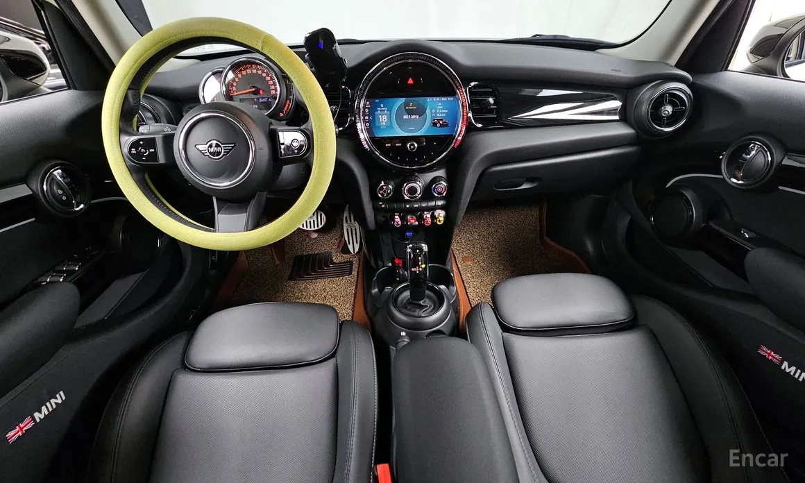 Фото 7 - Mini Cooper