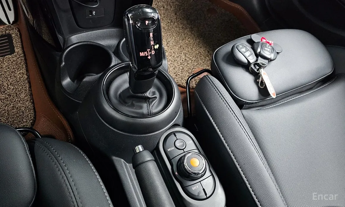 Фото 9 - Mini Cooper