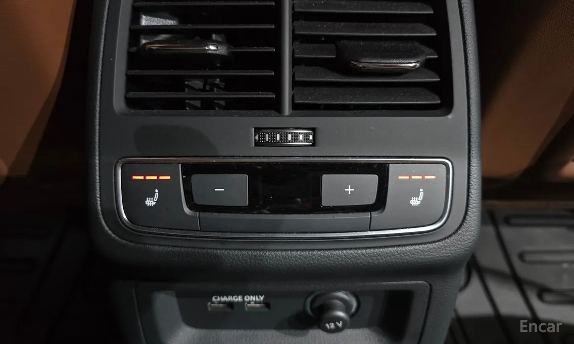 Фото 18 - Audi A4