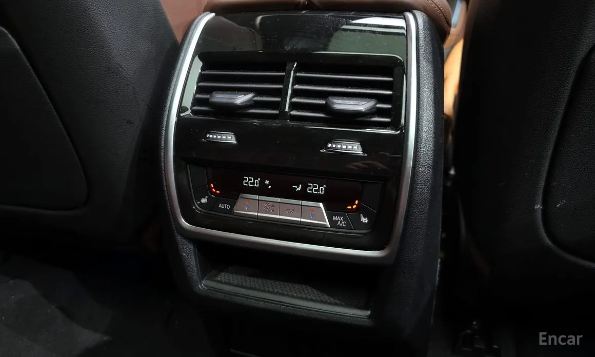 Фото 19 - BMW X5