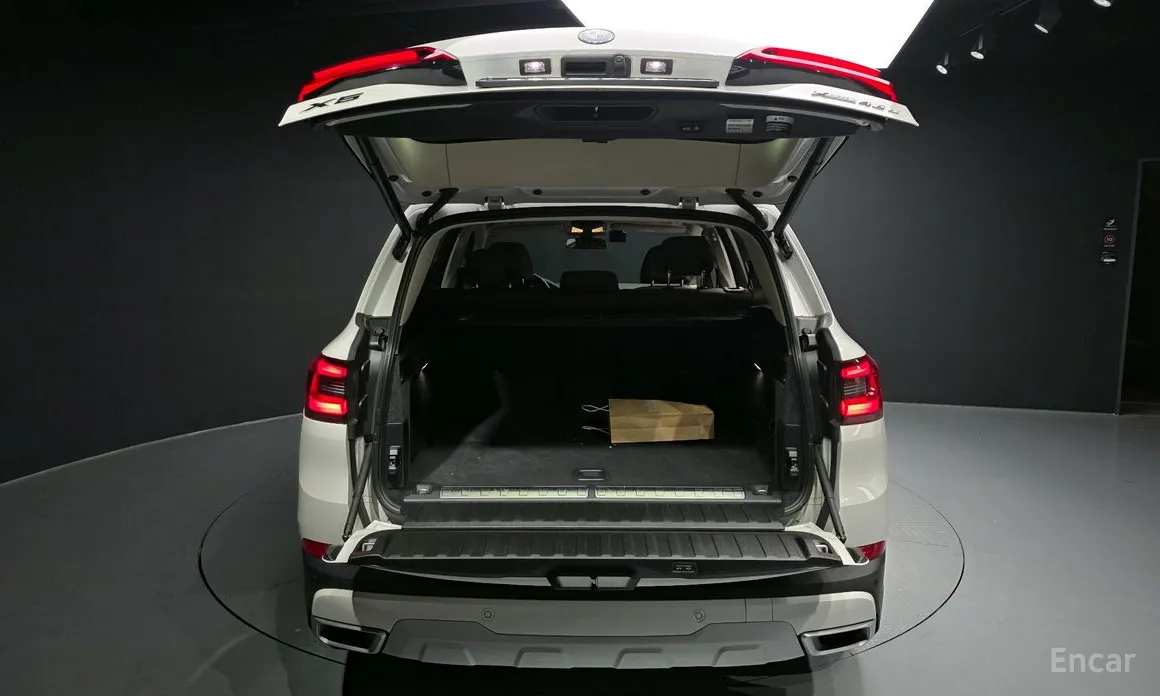 Фото 20 - BMW X5