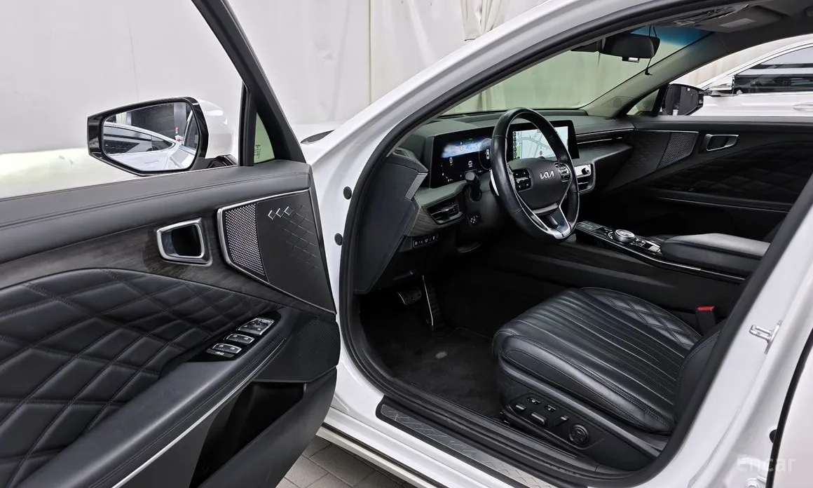 Фото 10 - Kia K8