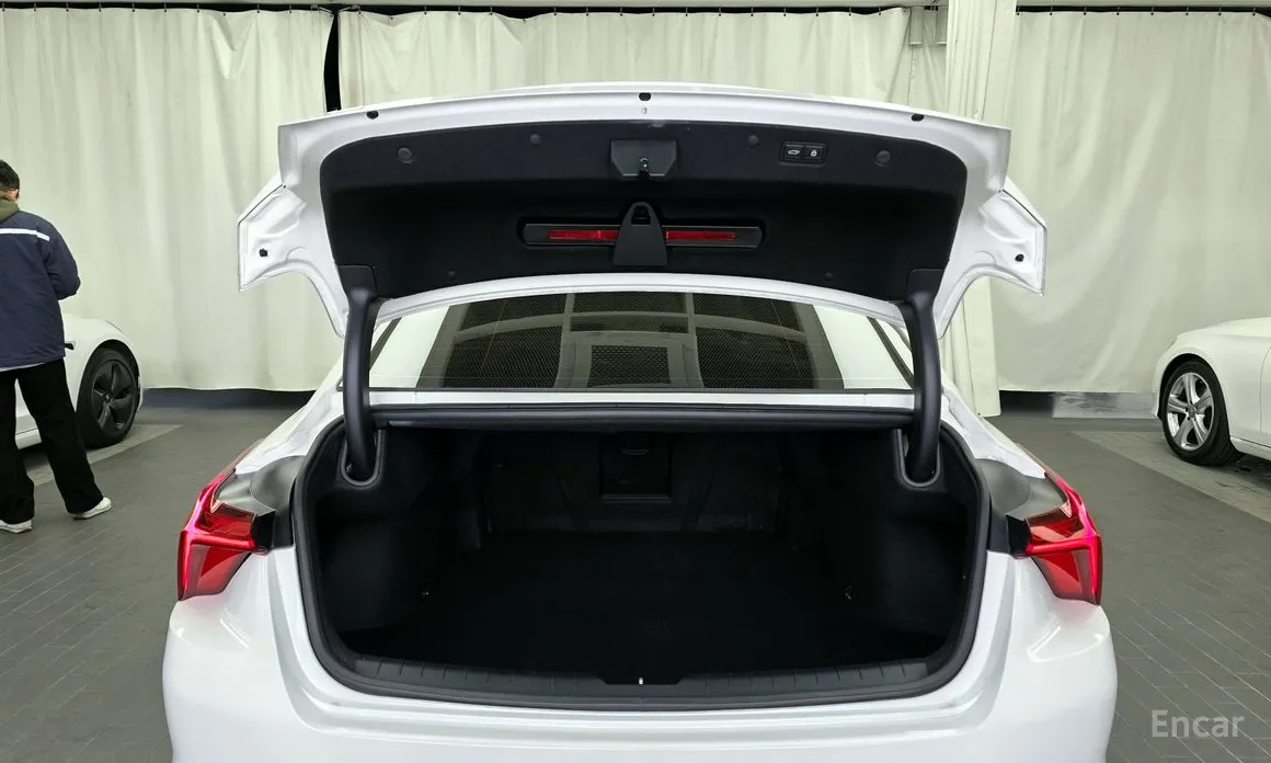 Фото 20 - Kia K8