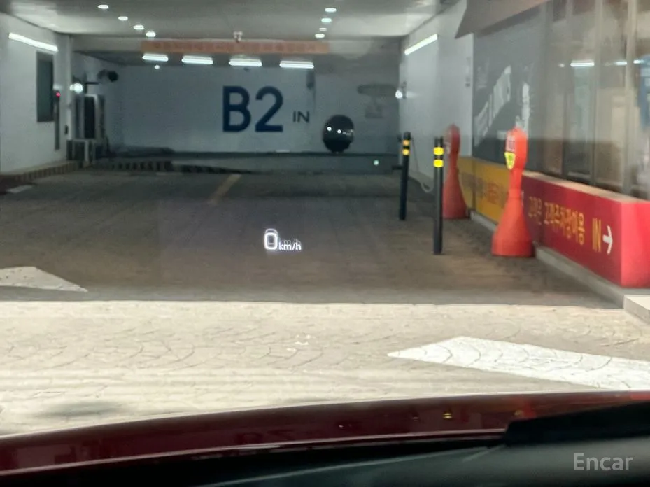 Фото 17 - Ferrari 296