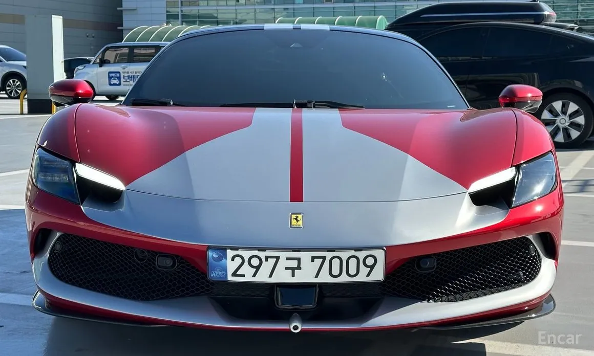 Фото 3 - Ferrari 296