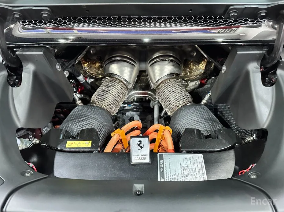 Фото 6 - Ferrari 296