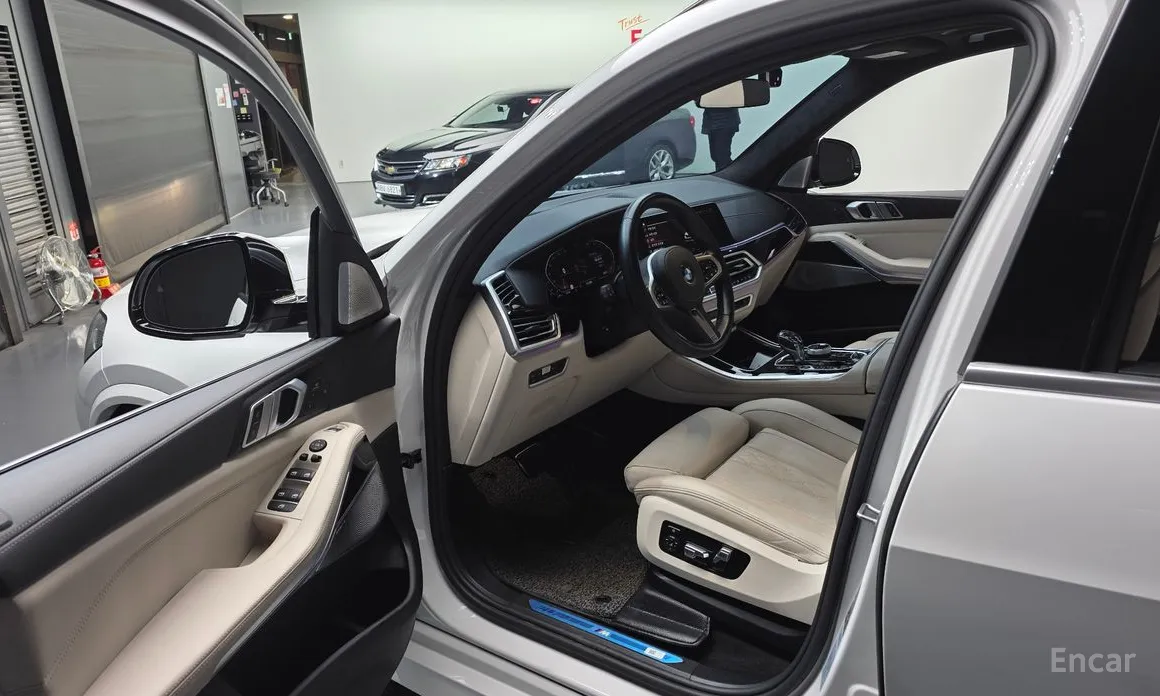 Фото 10 - BMW X5