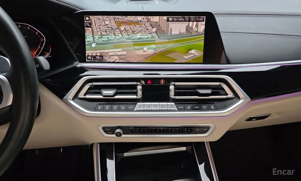 Фото 16 - BMW X5