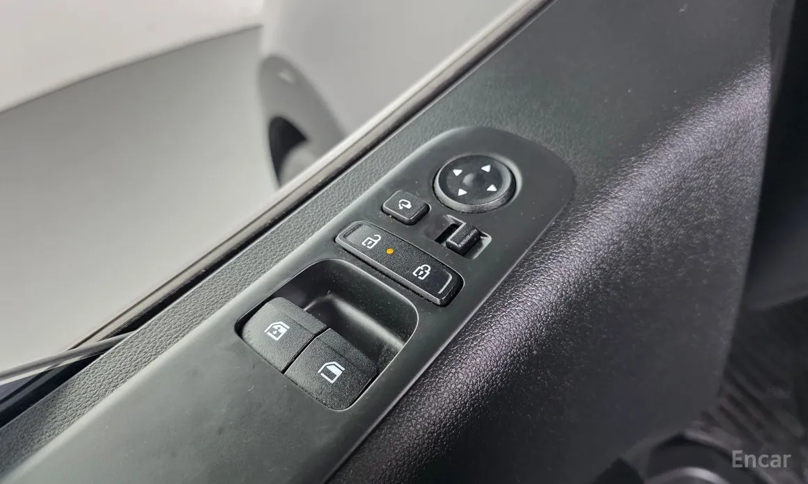 Фото 12 - Hyundai Staria