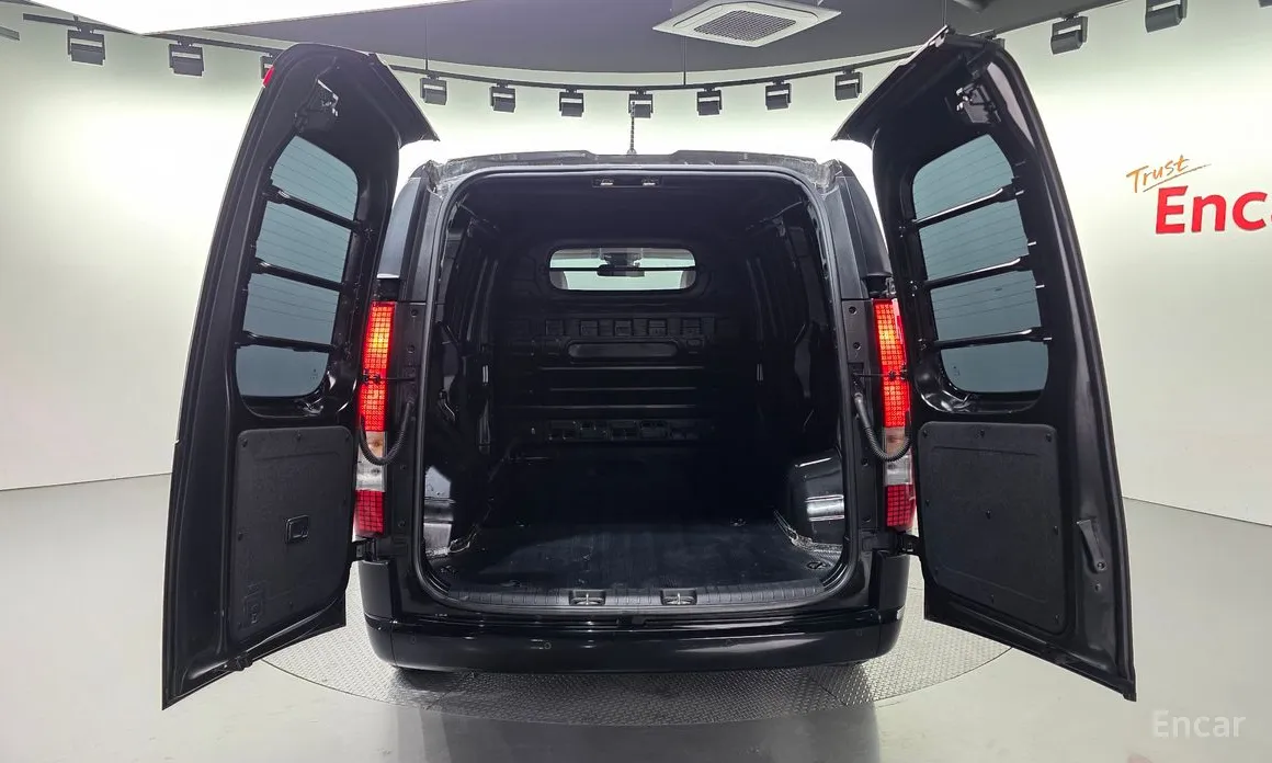 Фото 20 - Hyundai Staria