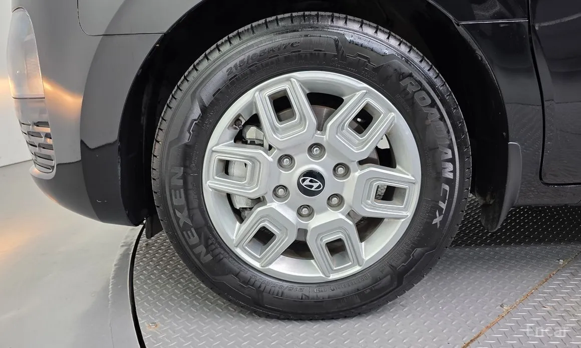 Фото 5 - Hyundai Staria