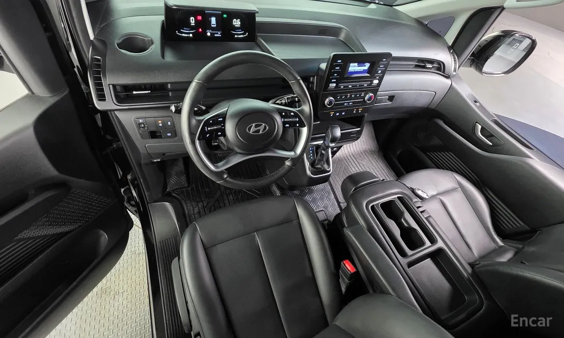 Фото 7 - Hyundai Staria