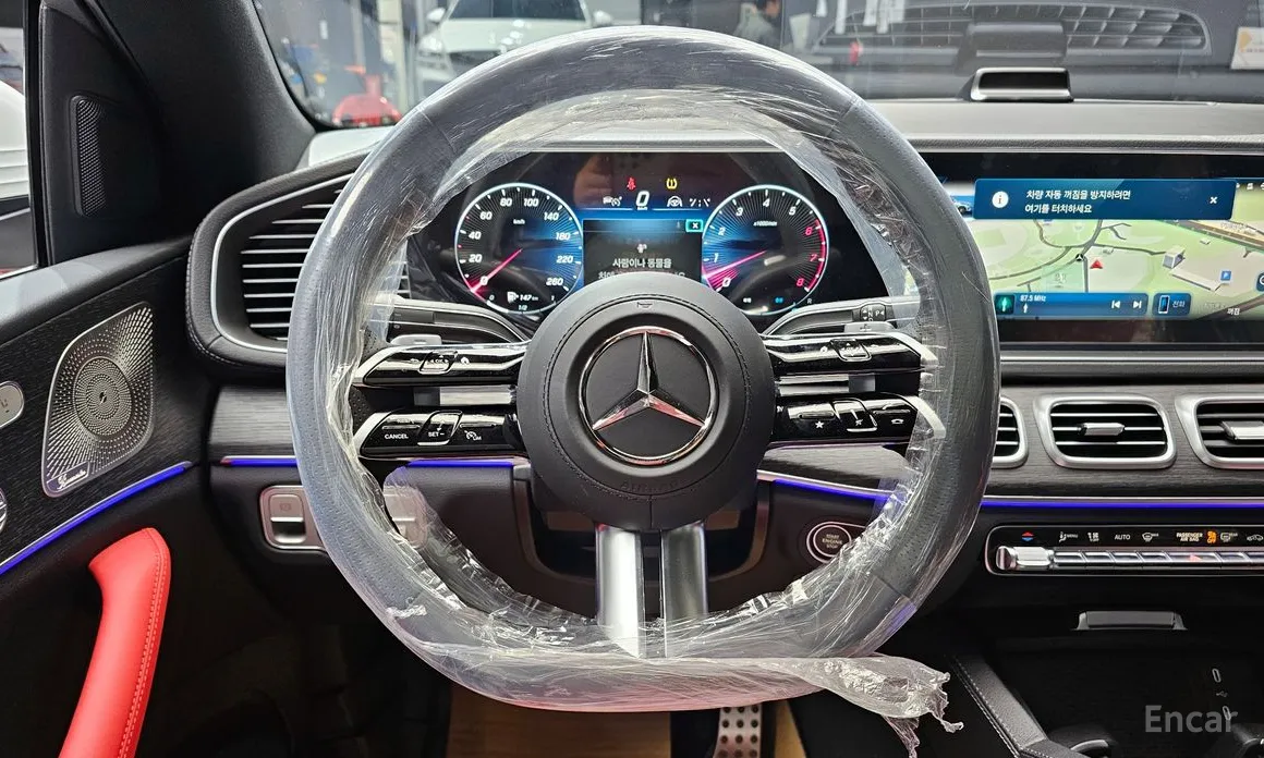 Фото 13 - Mercedes-Benz GLE-Class