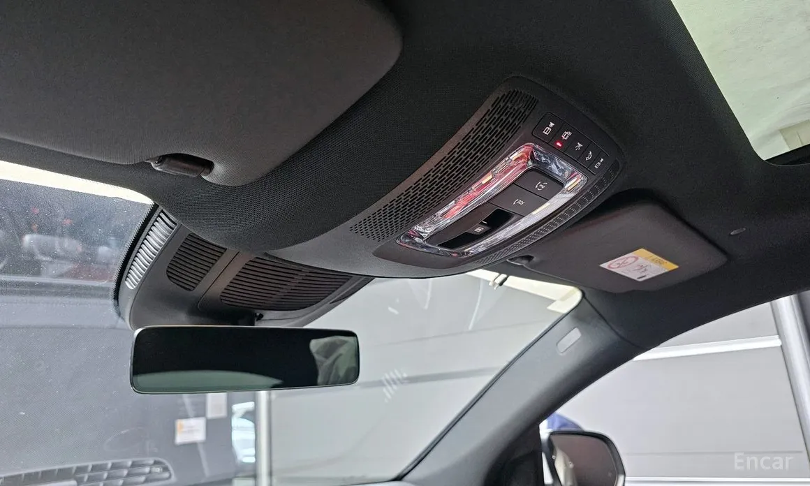 Фото 17 - Mercedes-Benz GLE-Class