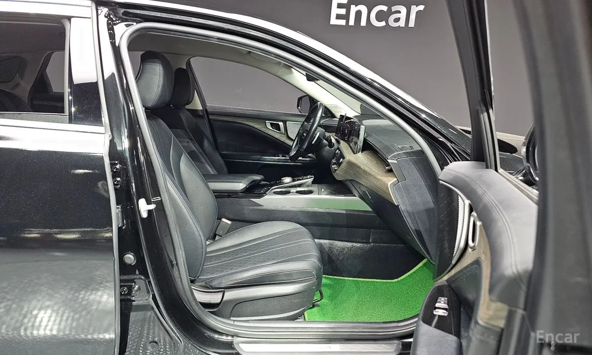 Фото 12 - Kia K8