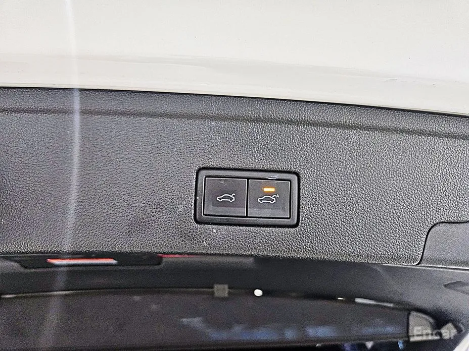 Фото 18 - Volkswagen Touareg