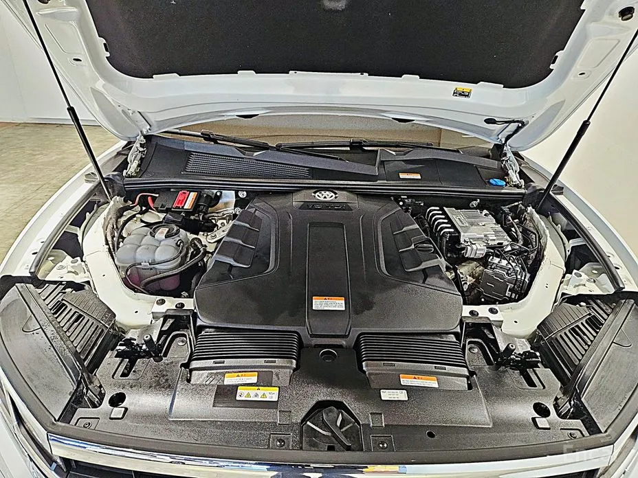 Фото 6 - Volkswagen Touareg