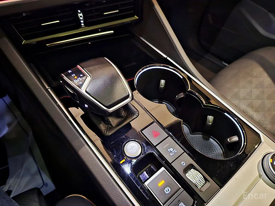 Фото 9 - Volkswagen Touareg