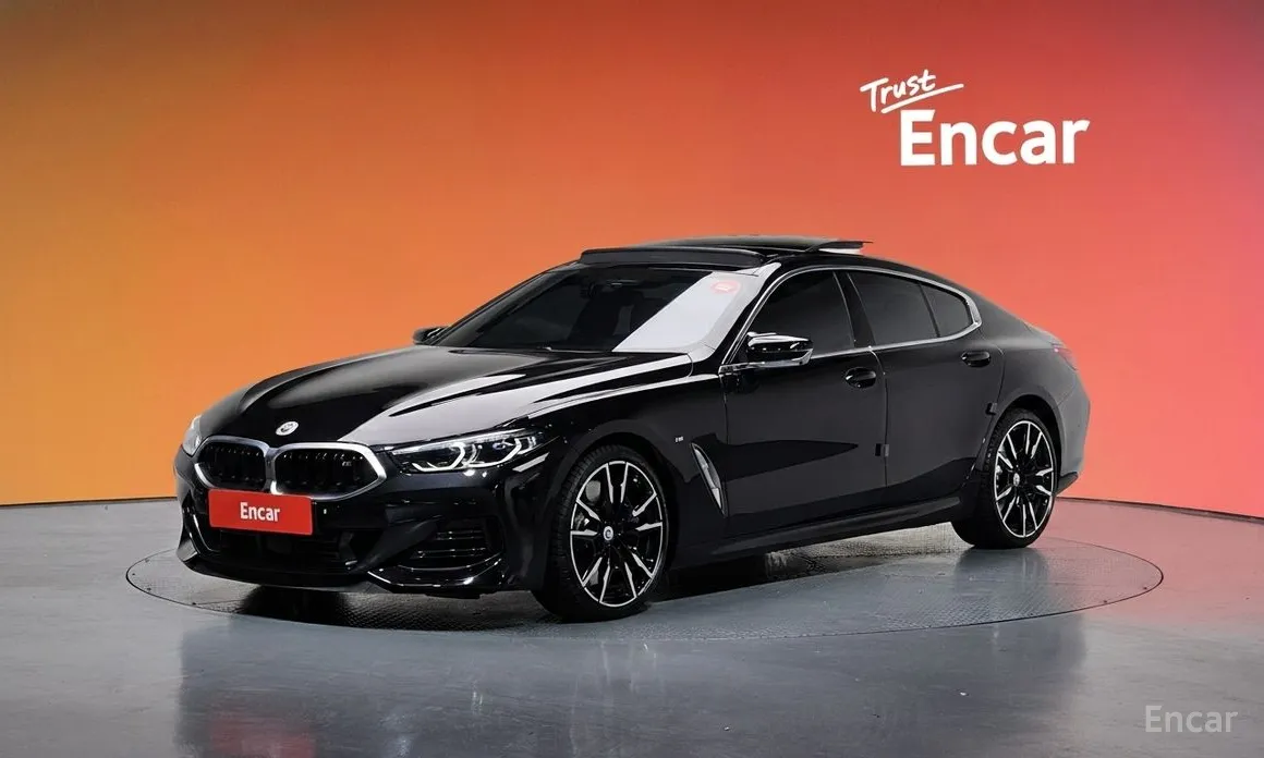 Фото 1 - BMW 8 Series