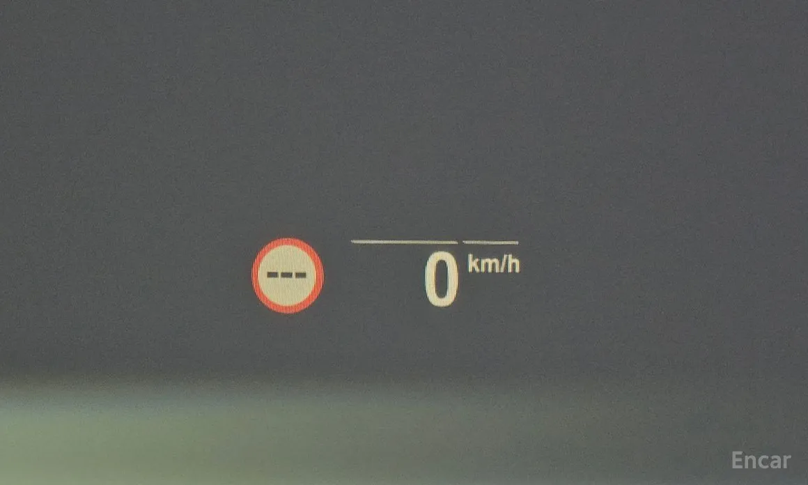 Фото 18 - BMW 8 Series