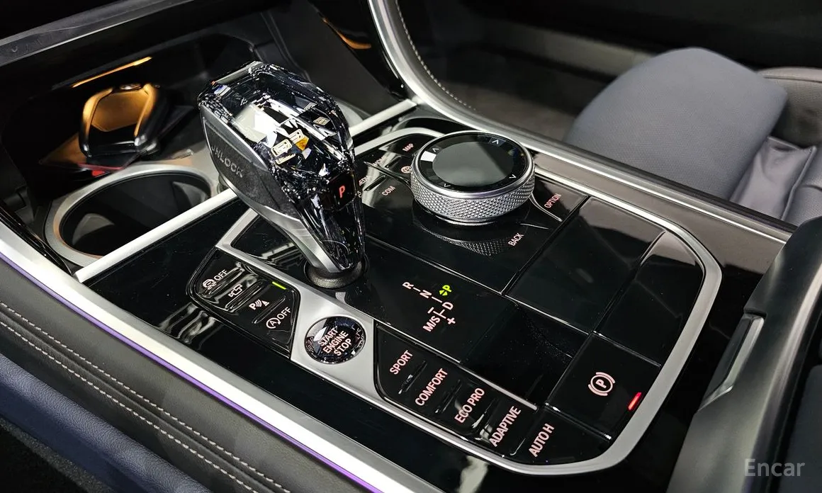 Фото 9 - BMW 8 Series