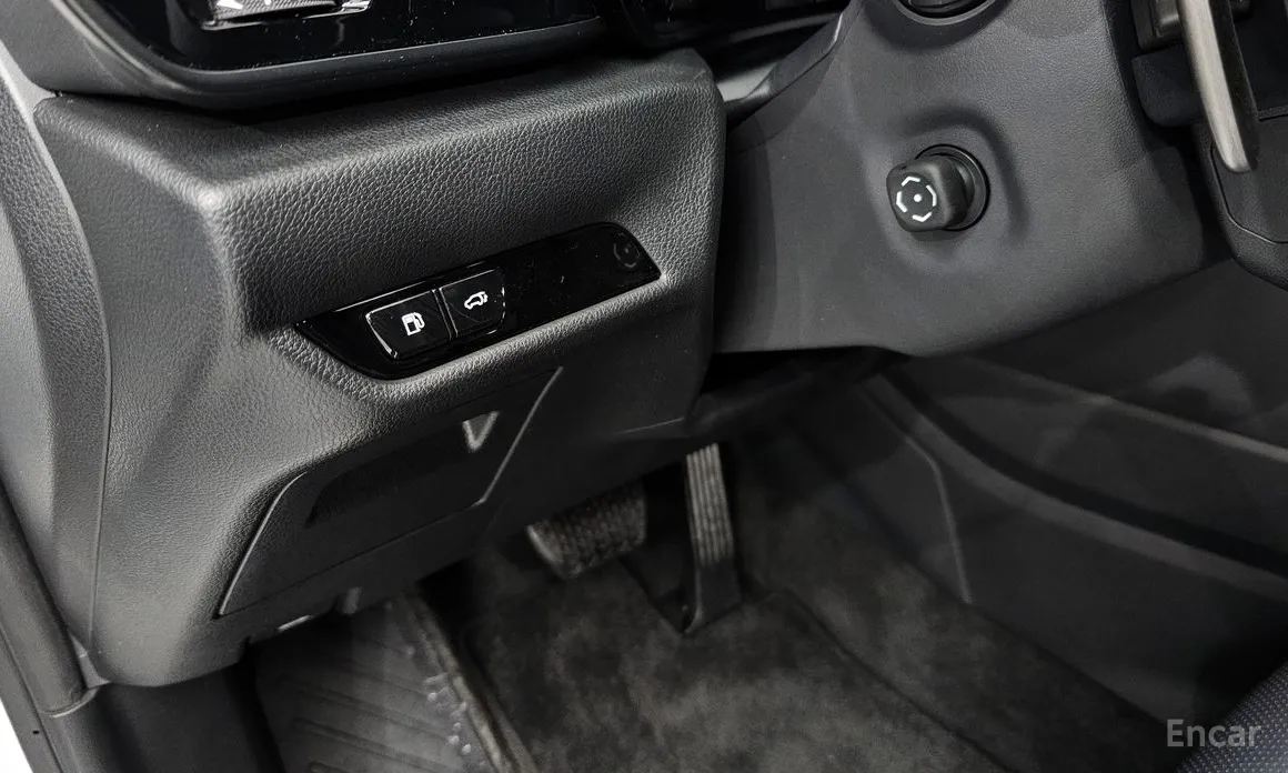 Фото 20 - Lexus NX