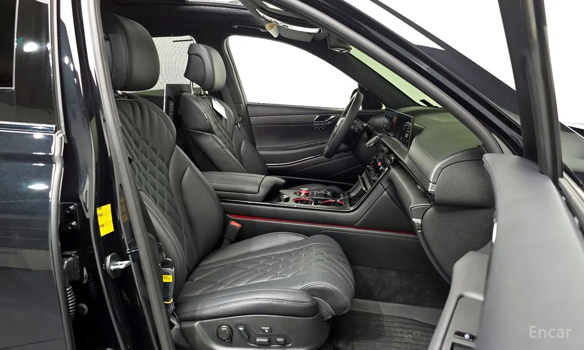 Фото 10 - Genesis GV80