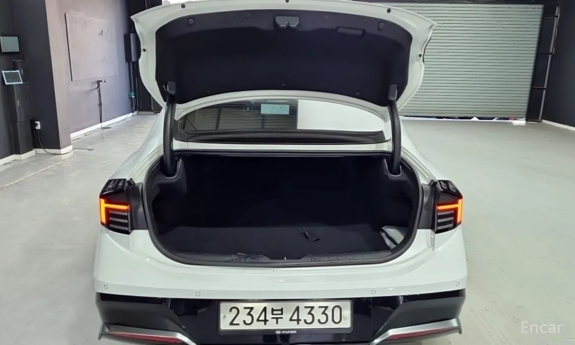 Фото 18 - Hyundai Sonata