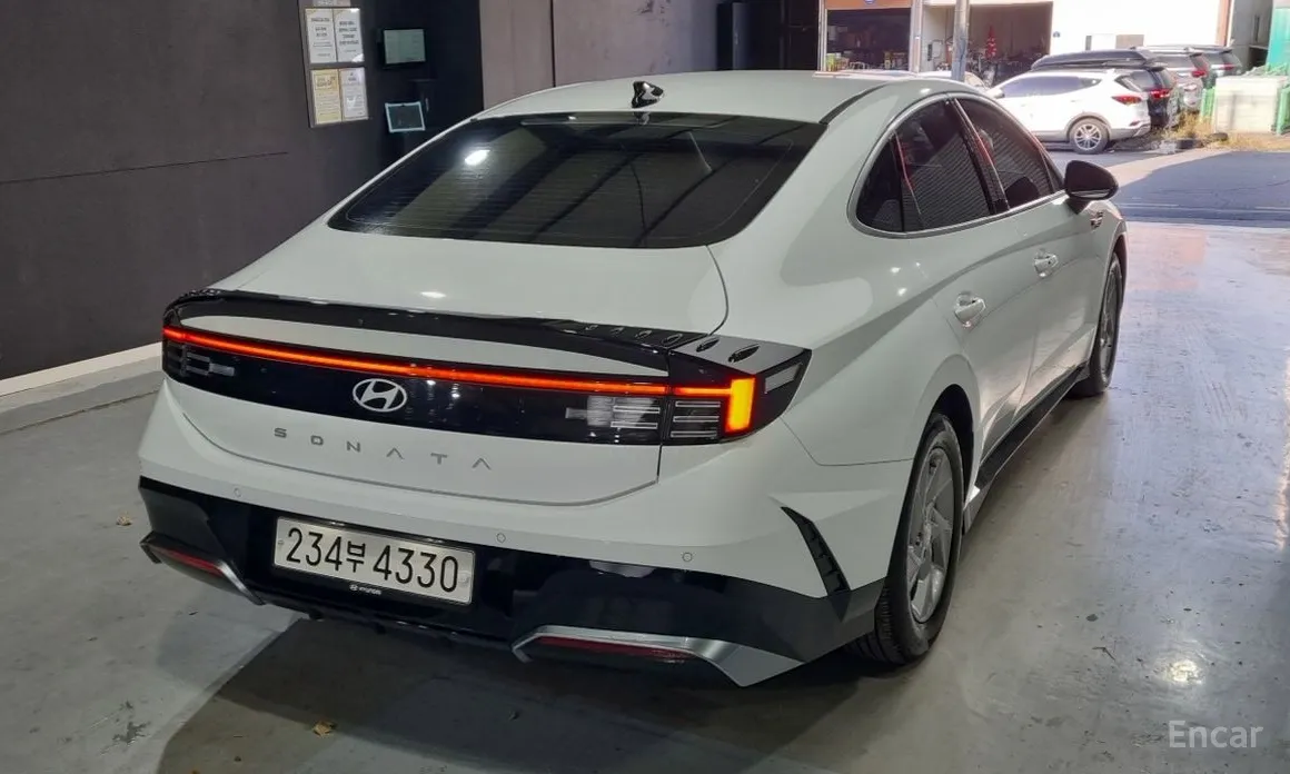 Фото 2 - Hyundai Sonata