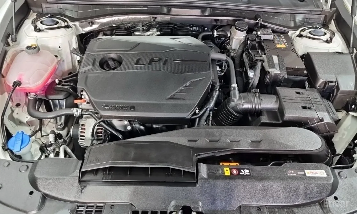 Фото 6 - Hyundai Sonata