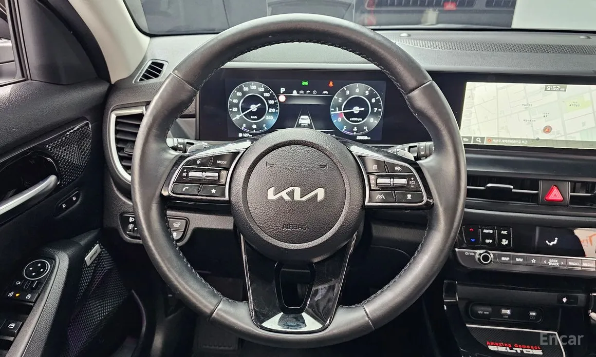 Фото 13 - Kia Seltos