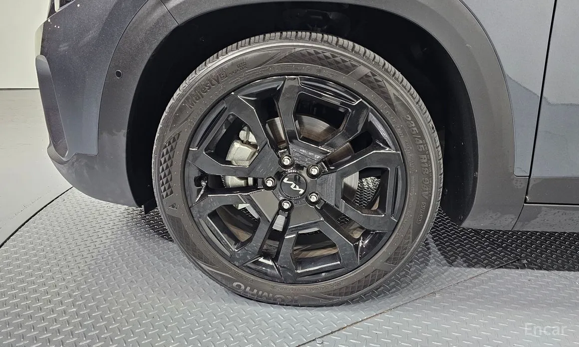 Фото 5 - Kia Seltos