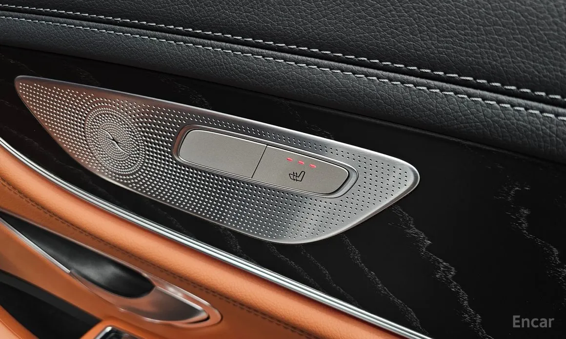 Фото 18 - Mercedes-Benz CLS-Class