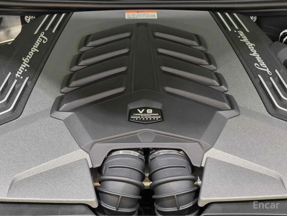 Фото 5 - Lamborghini Urus