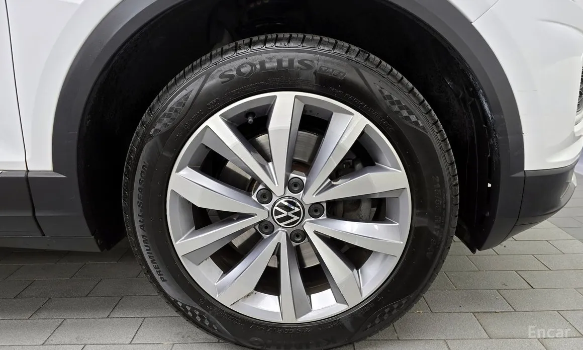 Фото 5 - Volkswagen T-Roc