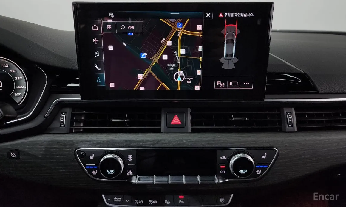 Фото 14 - Audi A4