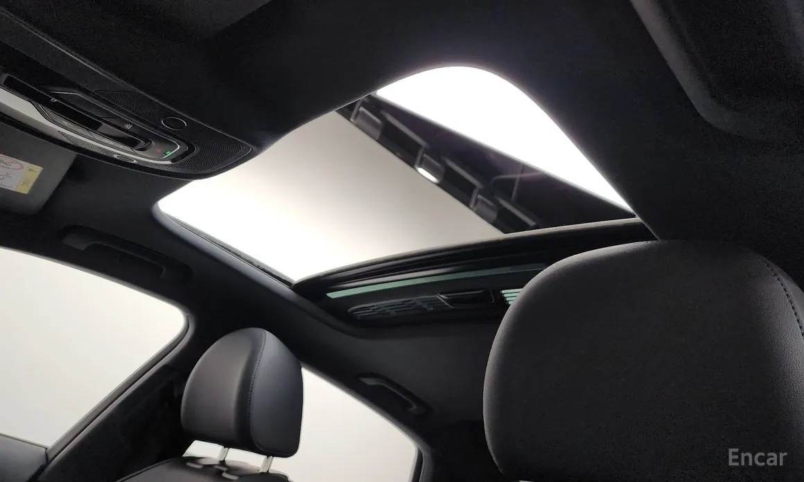 Фото 18 - Audi A4