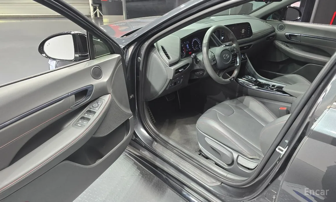 Фото 11 - Hyundai Sonata