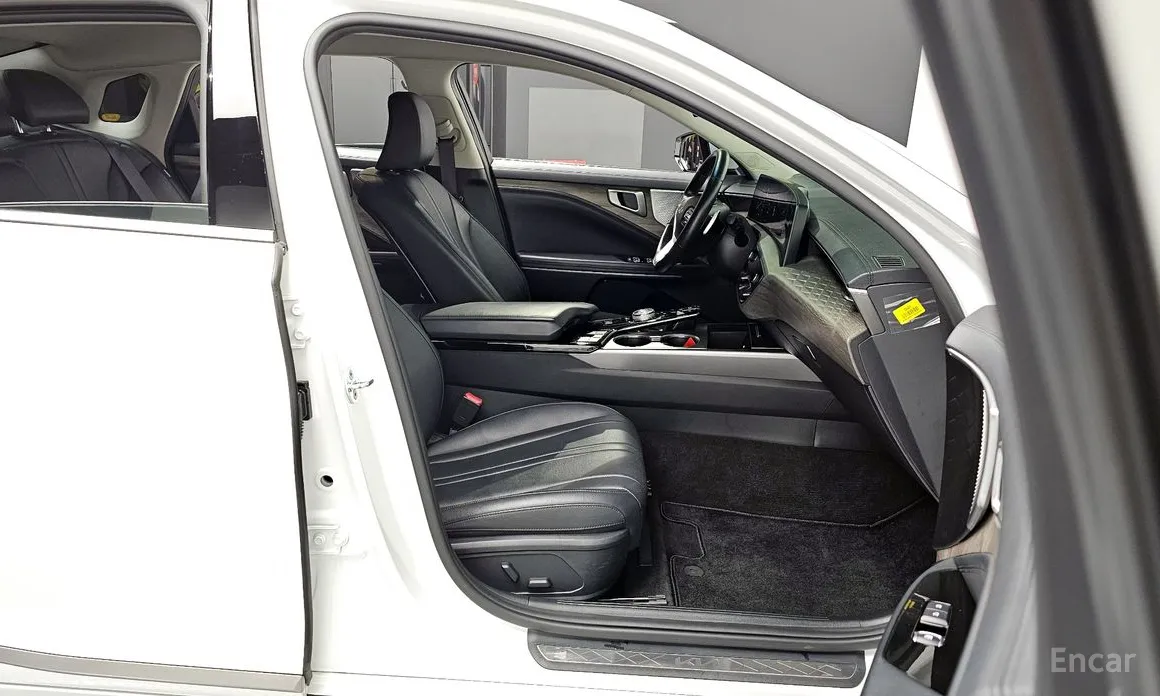 Фото 11 - Kia K8