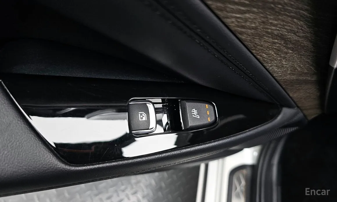 Фото 18 - Kia K8