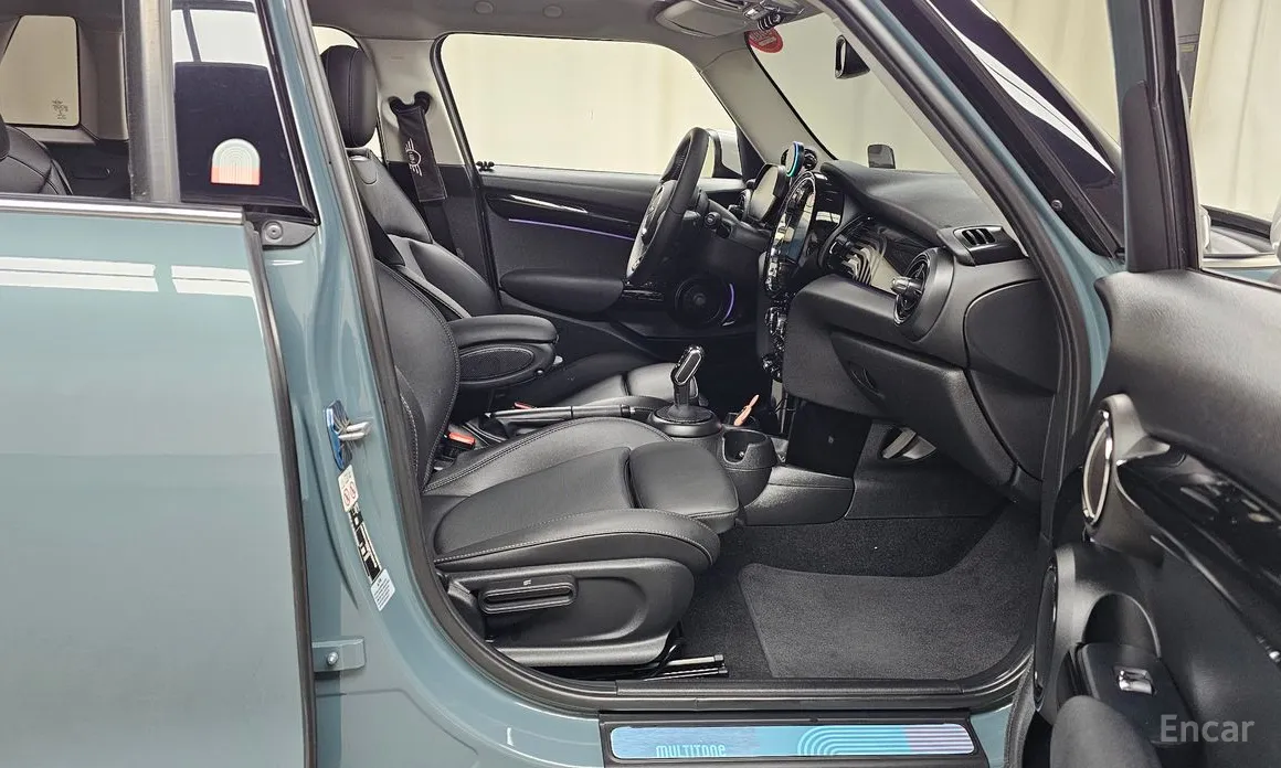 Фото 11 - Mini Cooper