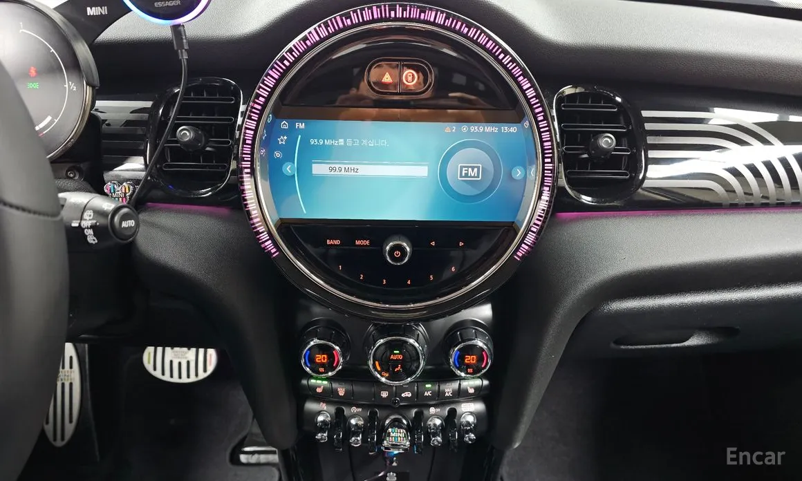 Фото 15 - Mini Cooper