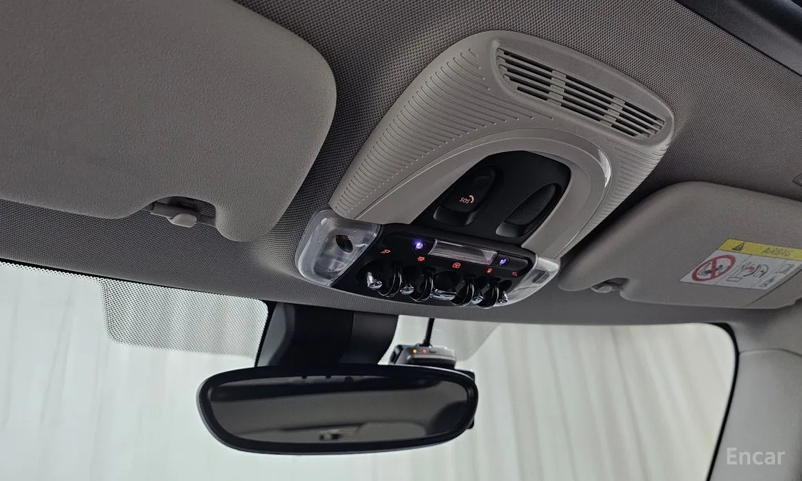 Фото 18 - Mini Cooper