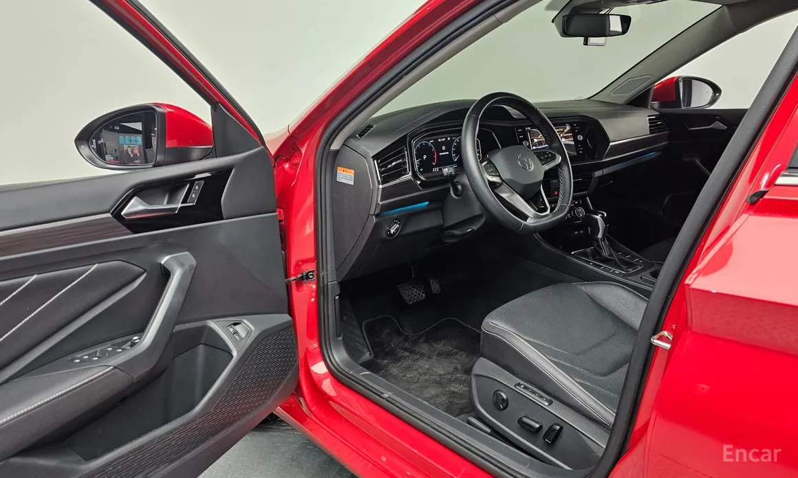 Фото 10 - Volkswagen Jetta