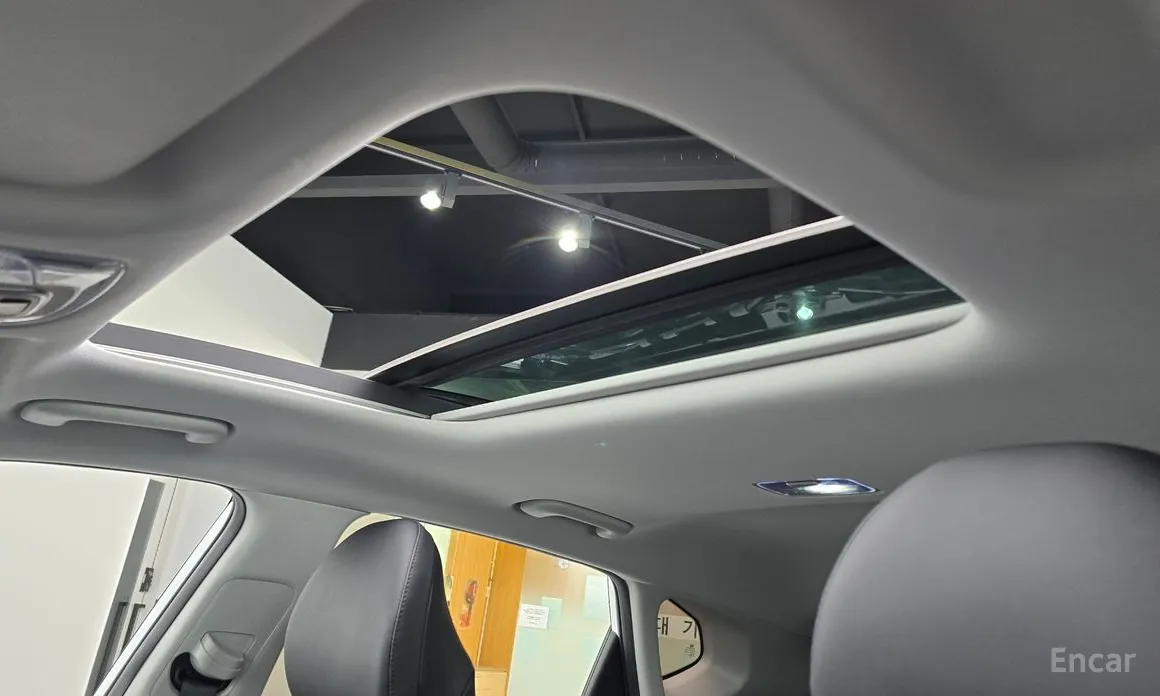 Фото 18 - Hyundai Kona