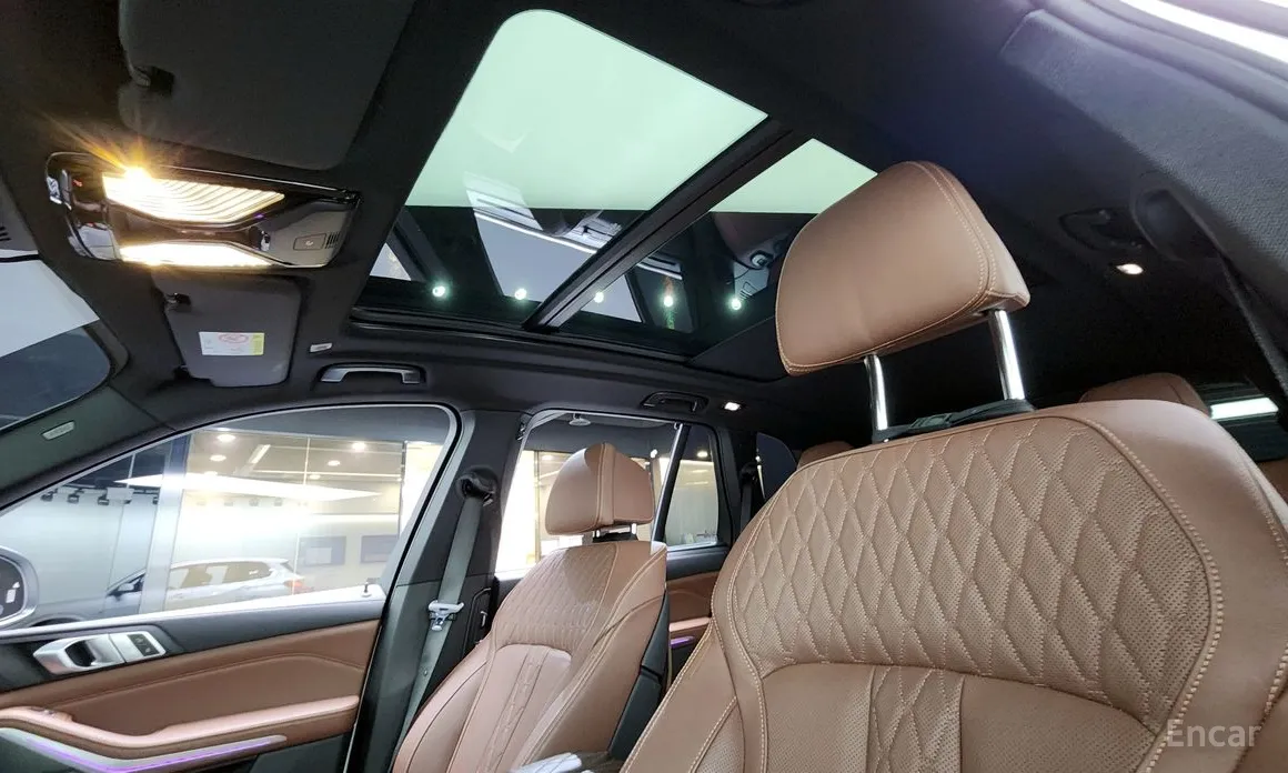 Фото 19 - BMW X5