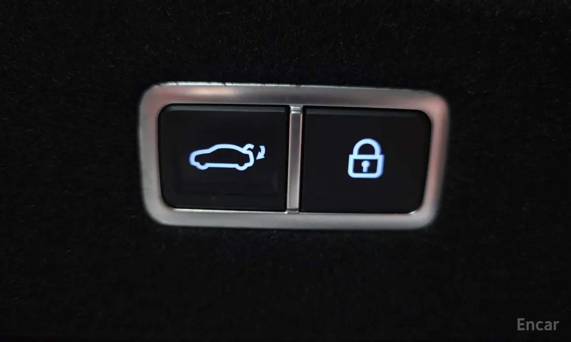 Фото 19 - Genesis G90