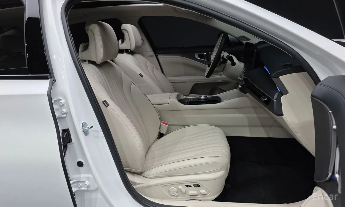 Фото 11 - Kia K8